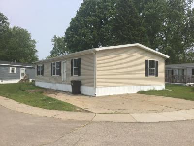 Photo 2 of 3 of home located at 253 Fescue Dr Kentwood, MI 49548