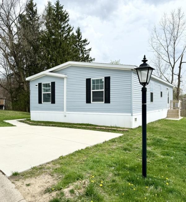 2023 Clayton - Middlebury Mobile Home