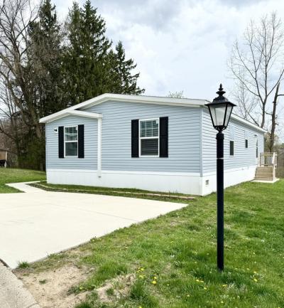Photo 2 of 32 of home located at 9345 White Pine Court #31 Linden, MI 48451