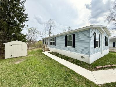 Photo 3 of 32 of home located at 9345 White Pine Court #31 Linden, MI 48451