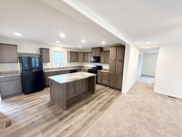 2023 Clayton - Middlebury Mobile Home