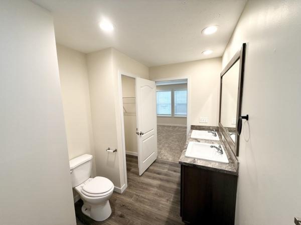 2023 Clayton - Middlebury Mobile Home