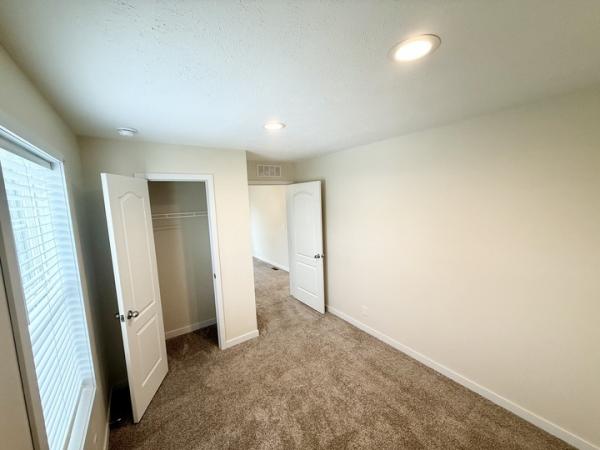 2023 Clayton - Middlebury Mobile Home