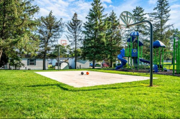 2023 Clayton - Middlebury Mobile Home