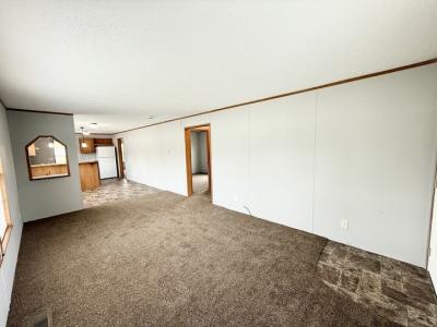 Photo 4 of 28 of home located at 15588 Pine Ridge Drive #92 Linden, MI 48451