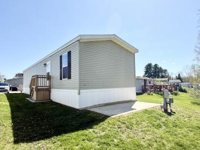 Photo 3 of 22 of home located at 9356 River Drive #141 Linden, MI 48451