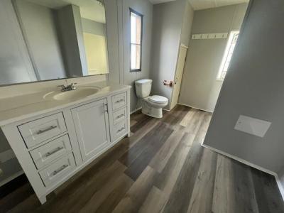 Photo 3 of 11 of home located at 4504 Rainbow Lane Flint, MI 48507