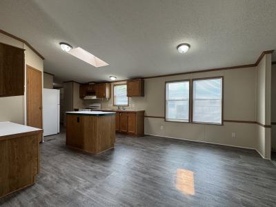 Photo 2 of 7 of home located at 28467 Oakwood Flat Rock, MI 48134
