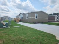 2024 Champion WS3256H32025 Mobile Home