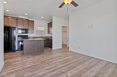 Photo 4 of 19 of home located at 16005 N 32nd St, #134 Phoenix, AZ 85032