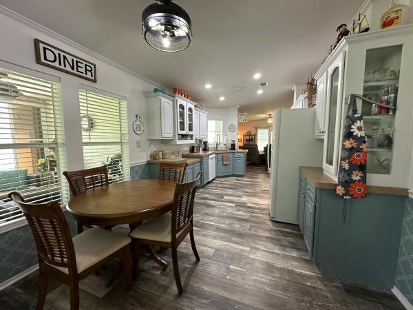 2004 Palm Harbor Sarasota Mobile Home