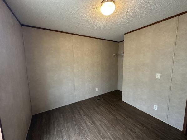 2020 LH167232B-F  Home