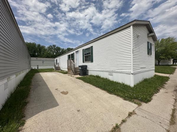 2020 LH167232B-F  Home