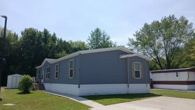 Photo 2 of 6 of home located at 27 Roxbury Park Goshen, IN 46526