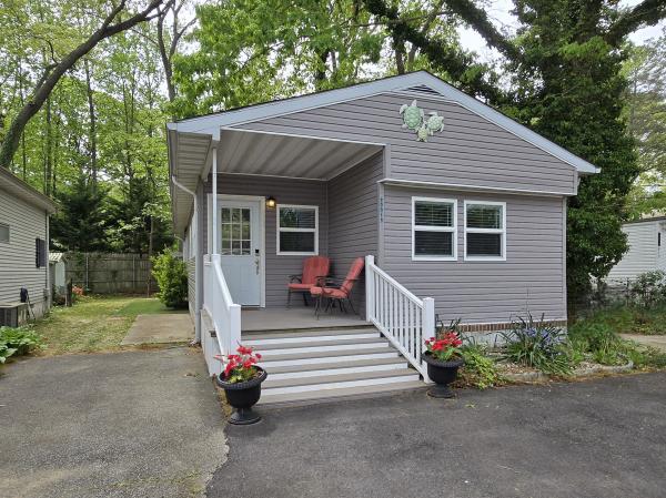 1970 SKYL Mobile Home For Sale