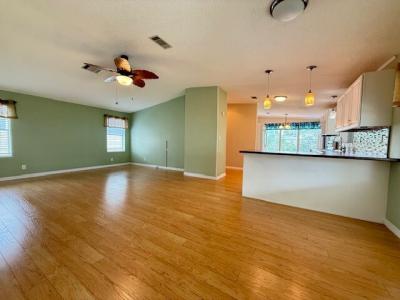 Photo 2 of 13 of home located at 310 Winter Garden Ct. Lake Alfred, FL 33850