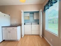 1995 Palm PH069369ABFL Mobile Home