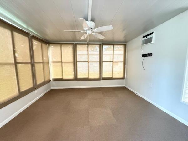 1995 Palm PH069369ABFL Mobile Home