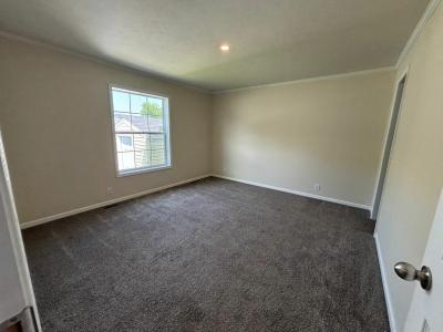 Photo 2 of 7 of home located at 6444 Apple Way Fenton, MI 48430