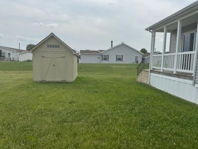 Photo 4 of 5 of home located at 710 Long Oak Rd. Manteno, IL 60950