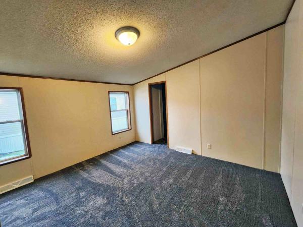 1999 Fleetwood  Unknown  Home