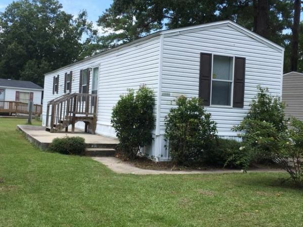 2006 Cavalier Homes Mobile Home For Rent