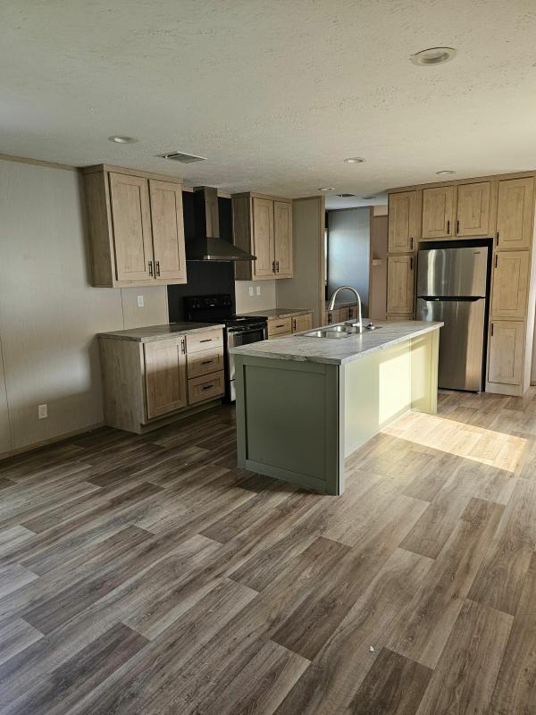 Photo 1 of 2 of home located at 489 Starratt Rd Lot #317 Jacksonville, FL 32218