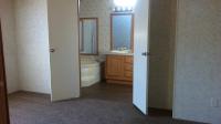 2005 American Homestar Corp Oak Creek Mobile Home