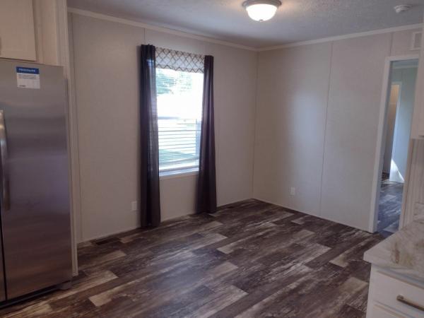 2022 Clayton Homes Inc Pulse Mobile Home