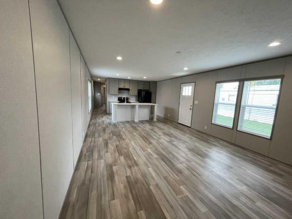 Photo 1 of 2 of home located at 6060 E. 800 S. Lafontaine, IN 46940