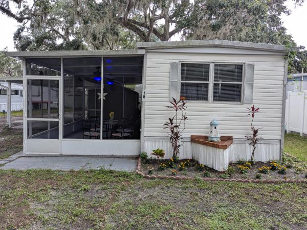 Photo 1 of 2 of home located at 10511 Monroe Ct., Lot 18 Lake Wales, FL 33898