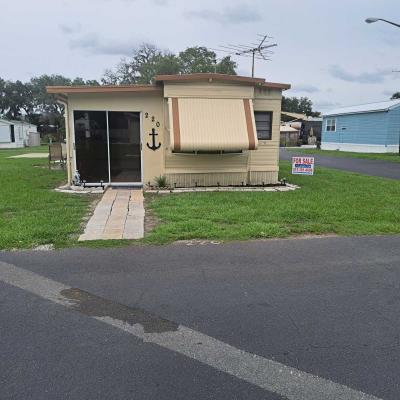 Mobile Home at 37400 Chancey Rd #220 Zephyrhills, FL 33541