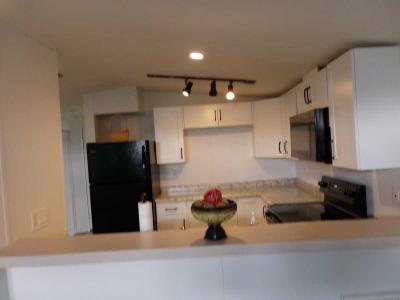 Photo 4 of 8 of home located at 3817 S Lakeshore Dr Cocoa, FL 32926