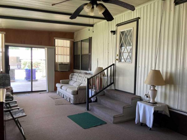 1989 Barrington HS Mobile Home