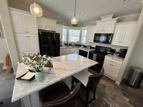 2019 SKYL Manufactured Home