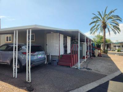Photo 2 of 16 of home located at 10401 N. Cave Creek Rd. #131 Phoenix, AZ 85020