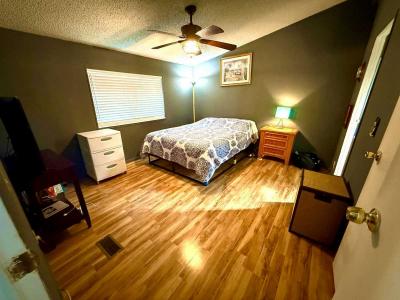 Photo 3 of 19 of home located at 400 Mona Ln, Unit 24 Henderson, NV 89015