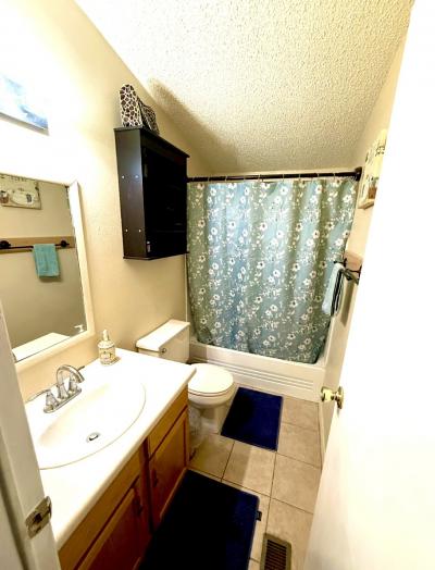 Photo 5 of 19 of home located at 400 Mona Ln, Unit 24 Henderson, NV 89015