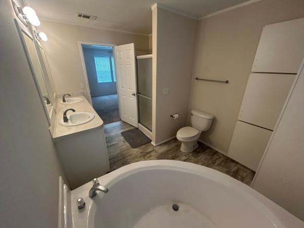 2017 JACB 45213B Mobile Home