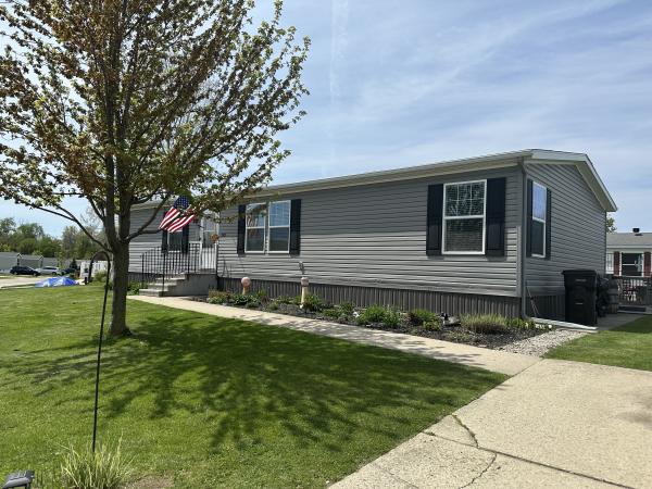 2016 Clayton 1 Mobile Home