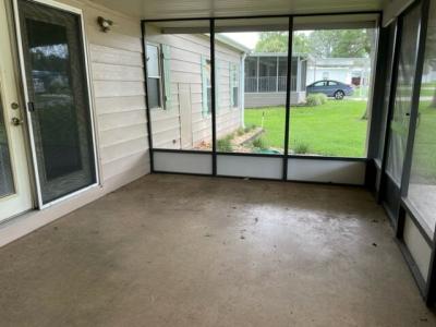 Photo 2 of 10 of home located at 1020 Geneva Way Grand Island, FL 32735