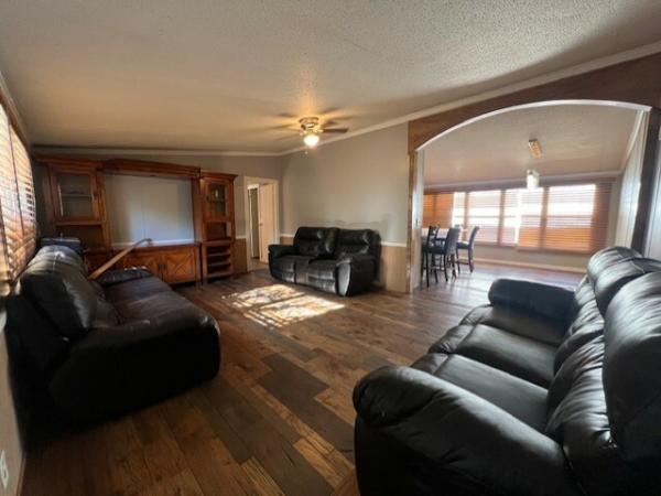 2000 Fleetwood Carriage Hill Mobile Home