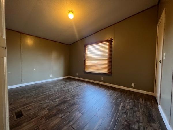 2000 Fleetwood Carriage Hill Mobile Home