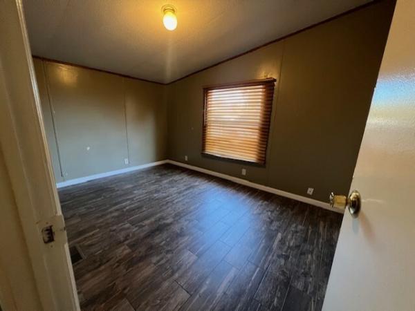 2000 Fleetwood Carriage Hill Mobile Home