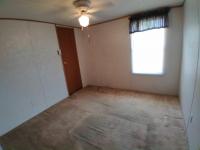1996 Oakwood MH Mobile Home