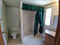 1996 Oakwood MH Mobile Home