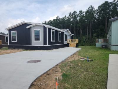 Mobile Home at 8075 W Xavier St Conroe, TX 77303