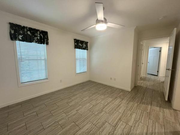 2023 Champion - Lake City Coral Springs II Mobile Home