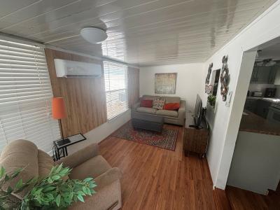 Photo 4 of 16 of home located at 37617 Arch Lane Zephyrhills, FL 33541