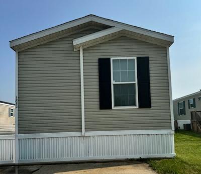 Mobile Home at 1832 Everest Monroe, MI 48161